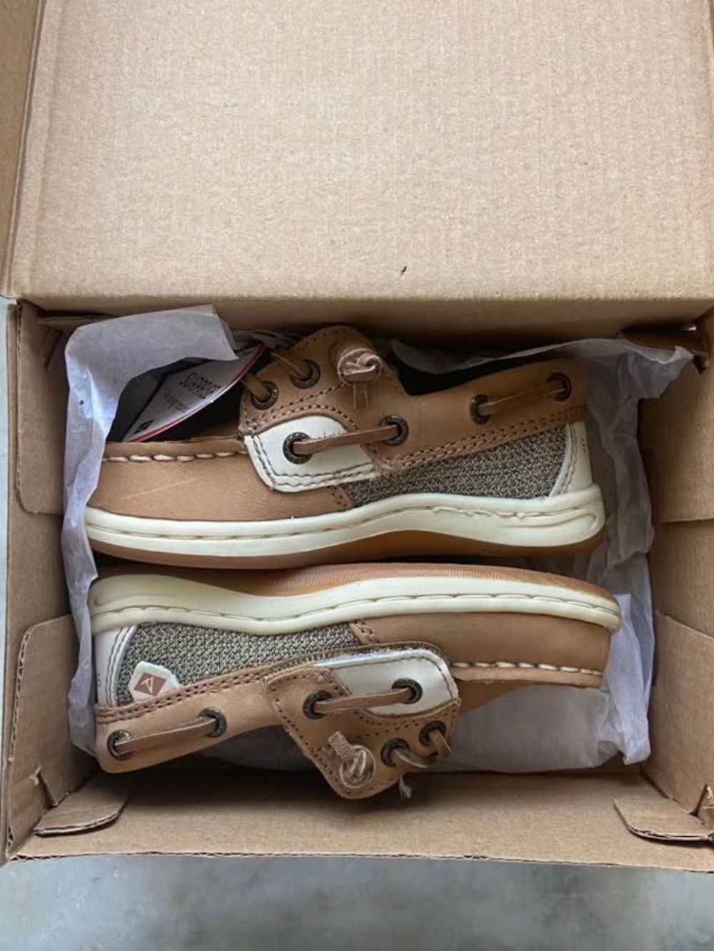 NWT SPERRY Kids Tan and Cream Boat Shoes